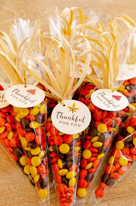 Natal, Thanksgiving Treat Bags, Corn Thanksgiving, Harvest Corn, Thanksgiving Gift Tags, Thanksgiving Snacks, Cookie Tags, Thanksgiving School, Thanksgiving Favors