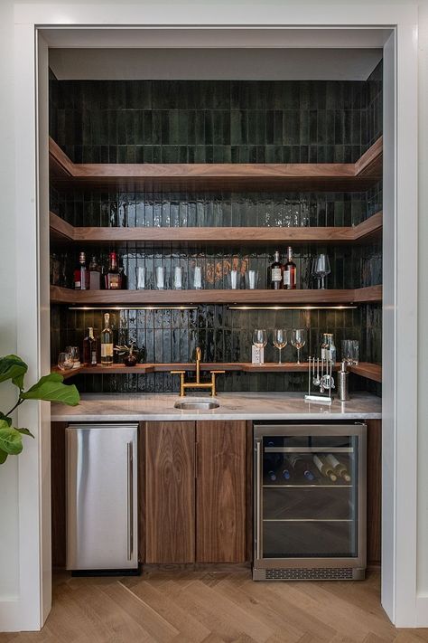 Hanging Shelves Bar, Modern Kitchen Remodel On A Budget, Home Bar Closet Ideas, French Mediterranean Kitchen, Dark Hamptons Style, Nashville Interior Design Inspiration, Kitchen French Farmhouse, Difficult Kitchen Layout, Speakeasy Aesthetic Basement