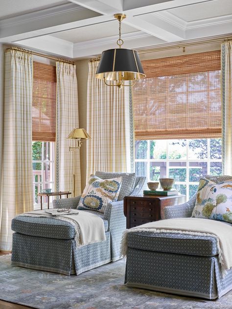 Southern Living Rooms, Traditional Family Room, Nancy Meyers, Southern Living Homes, Up House, Room Curtains, Sun Room, Southern Home, Traditional Living Room