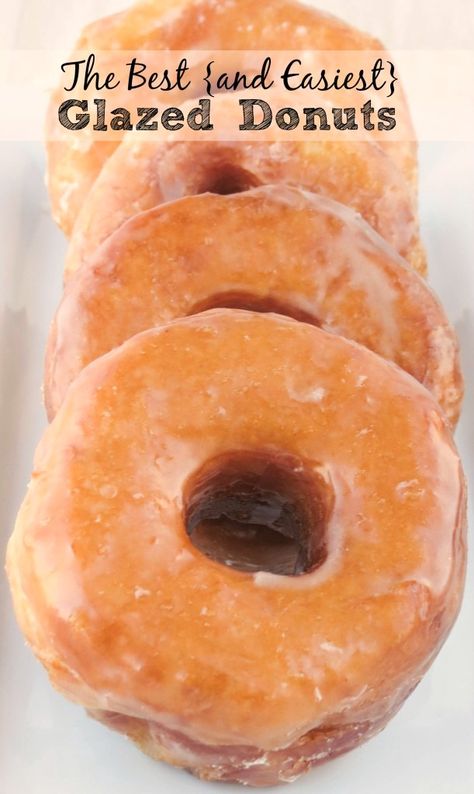 Donuts Holes, Crispy Creme, Biscuit Donuts, Donuts Recipes, Dozen Donuts, Cream Horns, Glazed Donuts, Dessert Tea, Recipes Sweet