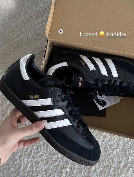 Black Adidas Shoes Samba, Adidas Black Shoes Women, Shoe Wishlist Adidas, Adidas Shoes Women Black, Samba Classic Shoes Outfit, Adidas Samba Black Women, Adidas Samba All Black, Samba Adidas Shoes, Shoes Adidas Aesthetic