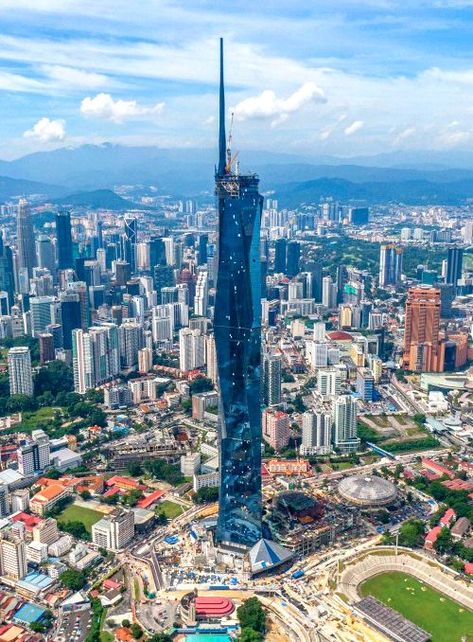 Canton Tower, Shanghai World Financial Center, Downtown Pictures, Shanghai Tower, Auditorium Design, Indian Temple Architecture, Urban Habitat, Tower Building, Skyscraper Architecture