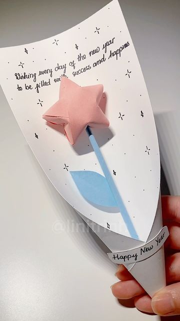 Best Gift To Give To Your Best Friend, Paper Gift For Birthday, Gift From Paper, Handmade Gifts Ideas For Best Friend, Cute Gifts Boyfriend, What To Gift Yourself On Your Birthday, Cute Gifts Ideas For Best Friends, Easy Cute Gifts For Friends, Cute Envelope Ideas Diy