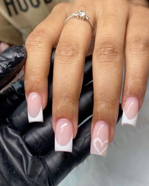 Nails Kylie Jenner, French Tip Acrylic Nails, Short Square Acrylic Nails, Classy Acrylic Nails, Acrylic Nails Coffin Pink, Nagel Inspo, Long Square Acrylic Nails, Diy Nail Art, Acrylic Nails Coffin Short