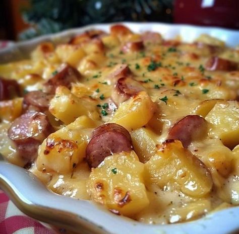 Kielbasa Sausage Cheesy Potato Casserole – Naomi's Recipes Potatoe Casserole, Keilbasa Recipes, Kielbasa And Potatoes, Smoked Sausage Recipes, Pan Cooking, Kielbasa Recipes, Cheesy Potato Casserole, Kielbasa Sausage, Sausage Dishes