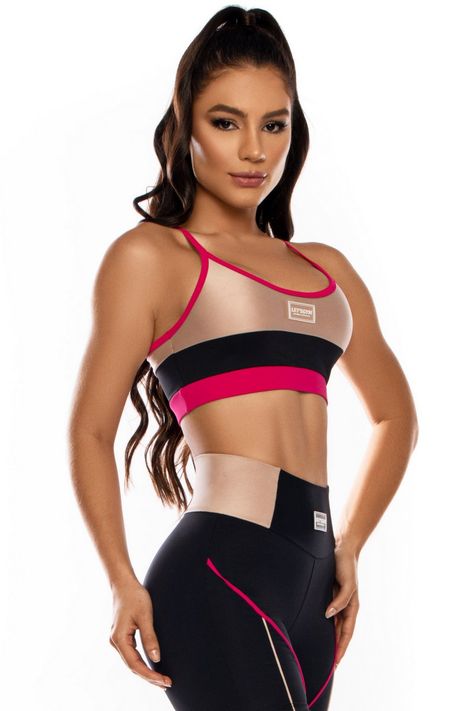 Sports Wear Fashion, Sports Attire, Estilo Fitness, Sports Wear Women, Workout Tops For Women, Fashion Days, Tracksuit Women, Moda Fitness, Fitness Beauty