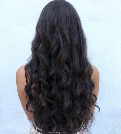 Trendy Free Long Hairstyle Ideas For Women|hairstyles beauty Kos, Soft Waves Hair, Black Hair Curls, Curled Hairstyles For Medium Hair, Loose Curls Hairstyles, Long Hair Waves, Light Curls, Curls For Long Hair, Beach Wave Hair