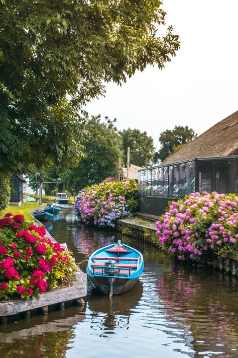 Day trip to the fairytale village of Giethoorn, also referred to as the Venice of the Netherlands Berlin, Amsterdam Sights, Best Carry On Luggage, Short Vacation, Amsterdam Canals, Visit Amsterdam, Netherlands Travel, Amsterdam Travel, Amsterdam Netherlands