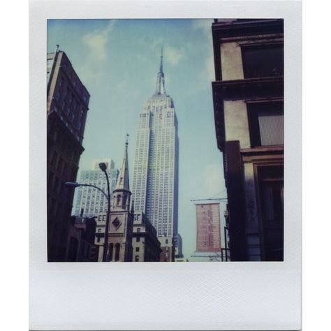 Polaroid Print 5x7 Empire State Building (535 ARS) ❤ liked on Polyvore featuring home, home decor, wall art, fillers, polaroids, photos, pictures, metallic wall art, photo wall art and polaroid picture Poloroid Pictures, Polaroid Photography, New York Homes, Nyc Aesthetic, Vintage Polaroid, Nyc Life, New York Life, Polaroid Pictures, Polaroid Photos