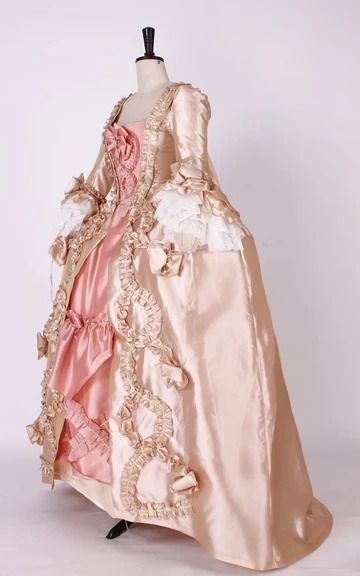 Rococo | Marie Antoinette dress – Page 2 – WonderlandByLilian 1750s Fashion, Pink Rococo, 16th Century Dress, 1770s Fashion, Marie Antoinette Style, Marie Antoinette Dresses, Georgian Dress, Victorian Ball Gowns, Rococo Dress