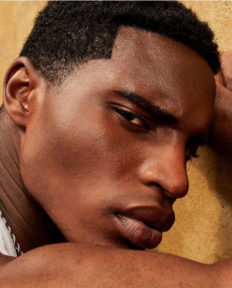 Emmanuel Alli Male Models, Black Man Side Profile, Man Side Profile, Profile Photography, Male Male, Side Profile, Black Man, Guy Pictures, Black People