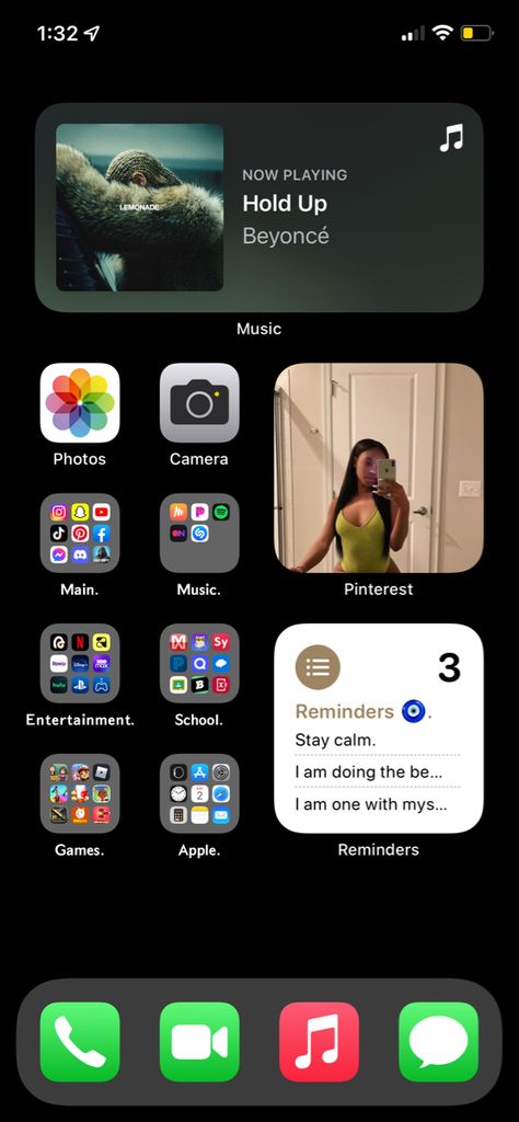 How To Decorate Your Home Screen, Home Screen Phone Ideas, Iphone 15 Setup, Ways To Set Up Your Iphone Home Screen, Home Screen Set Up Iphone, Iphone 11 Ideas Home Screen, Homescreen Setup Iphone, Normal Iphone Home Screen, Lock Screen Organization