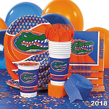 Gator Birthday Party, Florida Gators Party, Gator Party, Florida Party, Island Birthday, Uf Gators, Camo Birthday, Crazy Party, College Tailgating