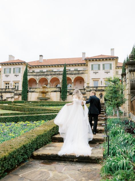 Philbrook Museum Of Art, Philbrook Museum Engagement Photos, Philbrook Museum Wedding, 2026 Wedding, Philbrook Museum, Art Museum Wedding, Art Gallery Wedding, Wedding Aesthetics, Oklahoma Wedding