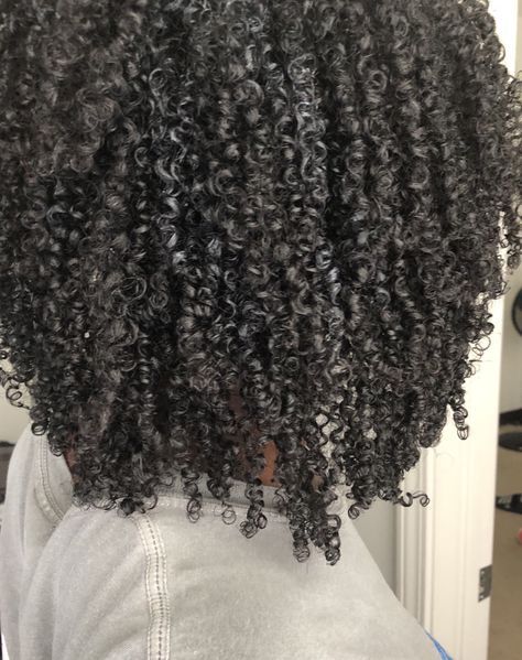 How To Define Curls Natural Hair, How To Get Defined Curls, Defined Curls Natural Hair, Tighter Curls, Defining Curls, Define Curly Hair, Afro Hair Care, 4a Hair, Beautiful Natural Hair