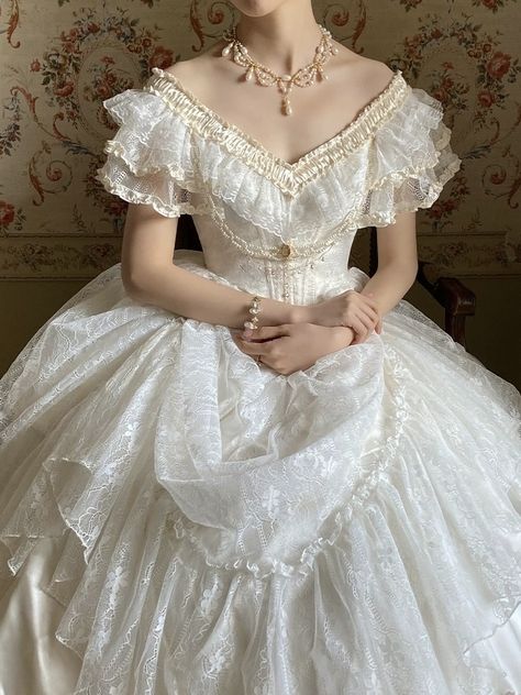 Rococo Outfit Modern, 1700s Dresses Royal, Victorian Wedding Dress 19th Century, Modern Regency Fashion, Auroracore Aesthetic, White Dress Victorian, Royal Core Dress, Rococo Fashion Modern, Roccoco Dresses