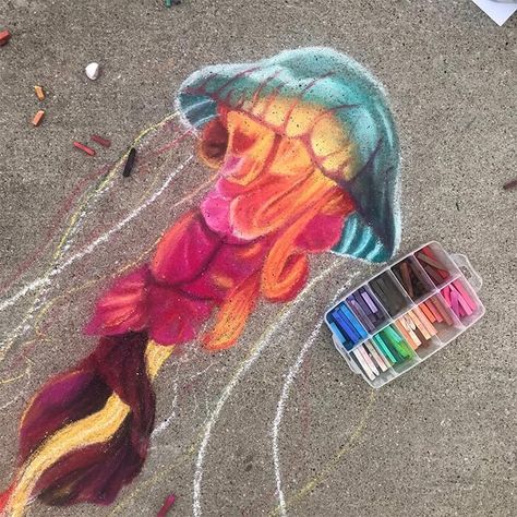 Drawing in Sidewalk Chalk Art. 3d Chalk Art, Colourful Jellyfish, Chalk Art Festival, Street Chalk Art, Fun Chalk Art, Kristina Webb, Jellyfish Drawing, Art To Make, Chalk Design