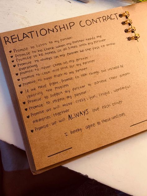 relationship contract Sweet Meaningful Gifts For Him, Scrapbook Cover Anniversary, Couples Memory Journal, A Book For Boyfriend, Shared Journal With Boyfriend, Diy Love Book For Him, Homemade Scrapbook For Boyfriend, Scrapbook For Couples Ideas, Love Scrapbook Pages Ideas