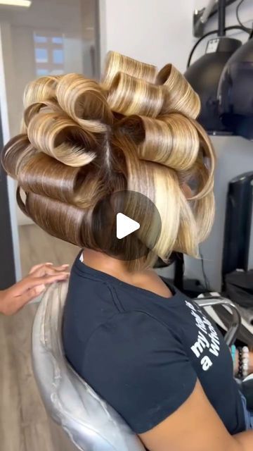 Short For Black Women Haircuts, Black Women Wavy Bob Hairstyles, Short Bob Hairstyles On Black Women, Natural Styles Short Hair Black Women, Wavy Bob For Black Women, Blonde Bob Weave Black Women, Short Bob Black Hairstyles, Bob Hairstyles For Bridesmaids, Bobs For Black Women Natural