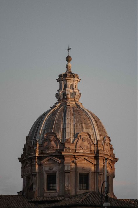 #italy #italytrip #ancient #ancientarchitecture #travel #traveltips #traveling #italytraveltips #sunset #sunsetphotography #sunsetpics #aesthetic #aestheticwallpaper #aestheticwallpaperiphone #iphonewallpapers #architecture #art #baroque #building #cathedral #curch #city #dome #fame #gothic #gothicarchitecture #renaissance #romanesque #rome #sculpture Baroque Period Architecture, Roman Columns Aesthetic, Renassiance Aesthetic, Ancient Italy Aesthetic, Reinassance Aesthetic, Baroque Architecture Aesthetic, Renisance Aesthetic, Baroque Architecture Exterior, Rennaisance Aesthetic