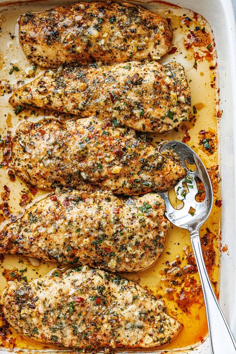 Parmesan Chicken Bake, Baked Garlic Parmesan Chicken, Chicken Parmesan Recipe Baked, Healthy Low Carb Dinners, Dinner Recipes Healthy Low Carb, Chicken Breast Recipes Baked, Chicken Bake, Garlic Parmesan Chicken, Weekday Meals