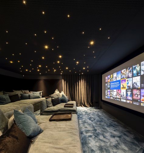 Home Theater Room Design, Theater Room Design, Dream Life House, Eksterior Modern, Home Cinema Room, Drømme Liv, At Home Movie Theater, Home Theater Design, Home Theater Rooms