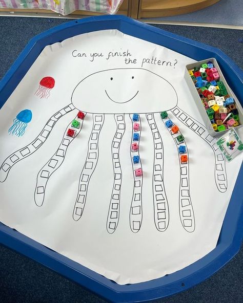 Matthew 👨‍🏫 Early Years Lead 👨‍🏫 on Instagram: "🐙 Repeating Patterns 🐙 Practical fun for one of my baseline activities today! I saw this octopus tuff tray on Pinterest and thought it was great for looking at repeated patterns. In all honesty, the children were obsessed and couldn’t wait for their turn to have a go! Using the coloured Multilink cubes, the children had to continue a pattern with 2 and 3 colours, create their own pattern and correct a mistake I’d made in one of mine. Putting Preschool Table Top Activities, Tuff Tray Ideas Toddlers, Maths Eyfs, Crazy Faces, Early Years Maths, Reception Class, Eyfs Classroom, Tuff Spot, Sea Activities