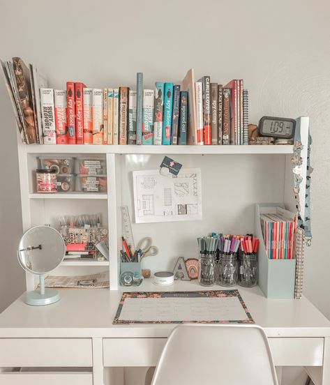 colorful desk ideas for teenage girl ikea micke desk Room Decor Table Study, Study Space Decor Ideas, Room Table Ideas Desks Aesthetic, Bureau Desk Ideas, Desk Ideas For Room, Room Study Table Ideas Aesthetic, Teenage Bedroom Organization Ideas, Room Ideas Study Table, Dorm Room Table Decor