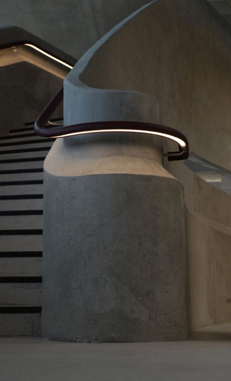 مركز ثقافي, Architectural Lighting Design, Escalier Design, Stair Detail, Concrete Stairs, Stair Handrail, Stair Lighting, Interior Stairs, Lampe Design