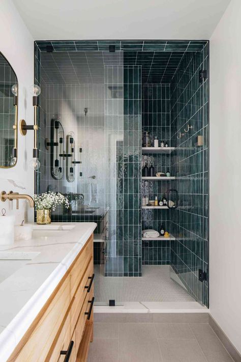 17 Luxurious Walk-In Shower Ideas From Designers Vertical Shower Tile, Teal Bathroom Ideas, Teal Tile, Green Tile Bathroom, Teal Bathroom, Narrow Bathroom, Bathroom Design Trends, Steam Shower, Green Bathroom