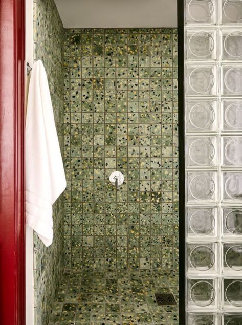 5 Myths about Glass Block Shower Walls & Bases – Innovate Building Solutions Siren Hotel, Glass Block Shower Wall, Bathroom Industrial Chic, Glass Block Shower, Terrazzo Bathroom, Glass Blocks Wall, Remodeling Trends, Terrazzo Tile, Bathroom Design Trends