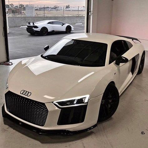 Top Luxury Cars Most Expensive, Nice Sports Cars, Expensive Cars Luxury, Baddie Cars, 2022 Cars, Kereta Sport, White Cars, Serie Bmw, Mobil Drift