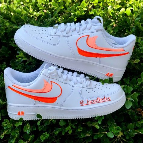 Bright Nike Shoes, Orange Custom Air Force 1, Nike Custom Air Force, Air Force One Custom Ideas, Cute Beachy Shoes, Nike Air Force Painting Ideas, Cute Outfits With Nike Shoes, Neon Nike Shoes Women, Hand Painted Nikes