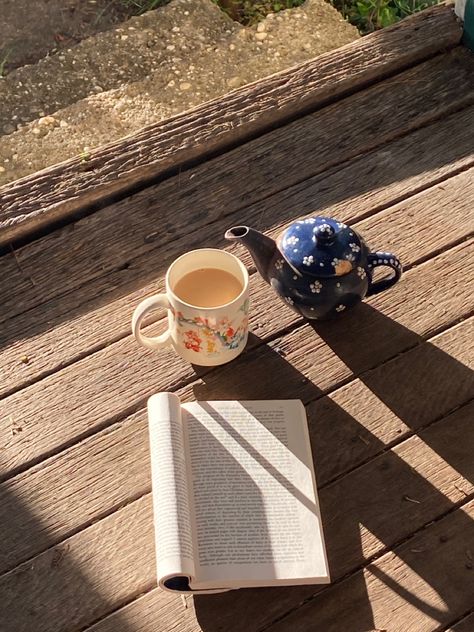 Read, northanger abbey, tea, tea pot, inspo, ig, sun, morning, light, academia, aesthetic, brown, blue, pages, beverage, Jane Austen, books, book, book worm Light Academia Spring Aesthetic, Tea In The Morning Aesthetic, Reading And Tea Aesthetic, Reading Jane Austen, Book Inspo Pictures, Book And Tea Aesthetic, Morning Pages Aesthetic, Blue Reading Aesthetic, Books Aesthetic Pages