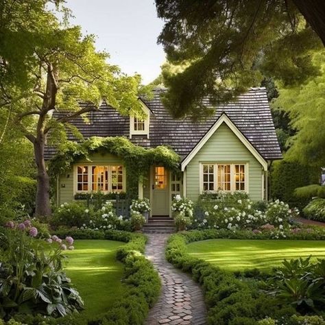 Discover the timeless charm of cottage house exteriors! Explore picturesque snapshots that inspire rustic elegance and cozy living. Cottagecore House One Story, Exterior Aesthetic House, Garden Home Exterior, Cottage Core Exterior Paint, Character Home Exterior, Cottage House With Garden, Cute Small Cottage House, Pretty Houses Small, Cottage House Outside