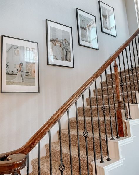 Picture Placement On Stair Wall, Photo Wall In Stairway, Staircase Wall Collage, Photo Wall Near Stairs, Picture In Stairway, Staircase Frames Layout Stairway Photos, Large Photos On Staircase Wall, Wall Next To Stairs Decor, Decorations For Stairs Wall