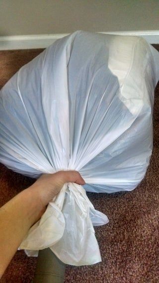 Nearly Free Vacuum Bags : 6 Steps (with Pictures) - Instructables Moving Tips, Diy Vacuum Bags, Vacuum Bag, Vacuum Storage Bags, Vacuum Storage, Trash Bags, Vacuum Bags, Vacuum Suction, Trash Bag