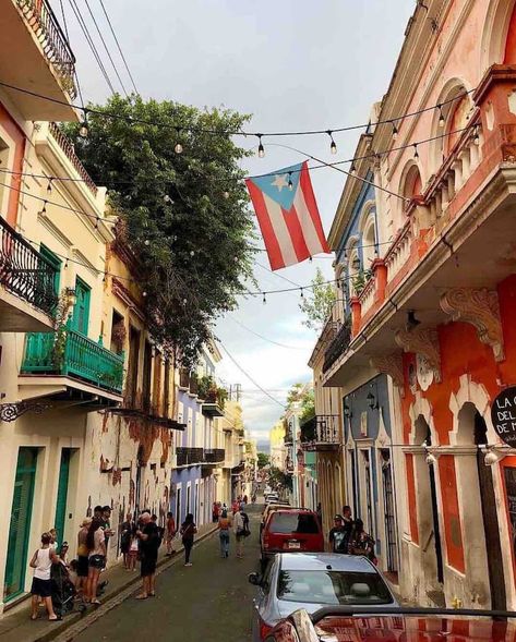 Santiago, Viejo San Juan Puerto Rico, San Francisco Street, Puerto Rico Pictures, Puerto Rico Trip, San Francisco Streets, Puerto Rico Vacation, Puerto Rican Culture, Vision Board Photos