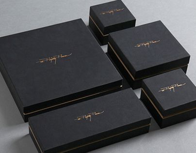 Black boxes packaging design Luxury Box Design, Jewerly Packaging, Jewelry Packaging Design, Luxury Packaging Design, Jewerly Boxes, Black Packaging, Boxes Packaging, Packaging Ideas Business, Fashion Packaging