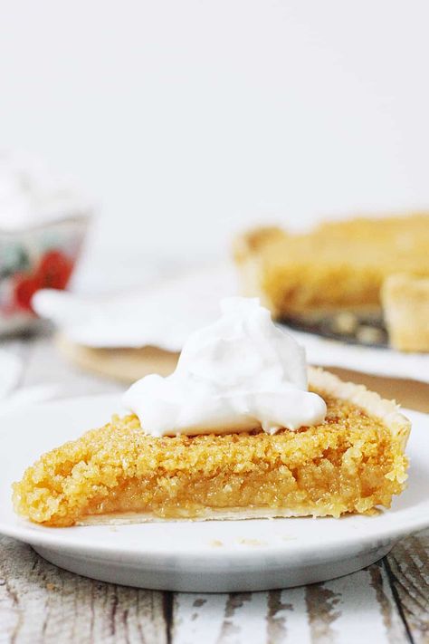 EASY Treacle Tart Recipe for Harry Potter Foodies | Half-Scratched British Recipes, Treacle Tart, Harry Potter Treacle Tart Recipe, Treacle Tart Recipe, Roots Recipes, Tart Pie, Cultural Food, British Cooking, British Desserts