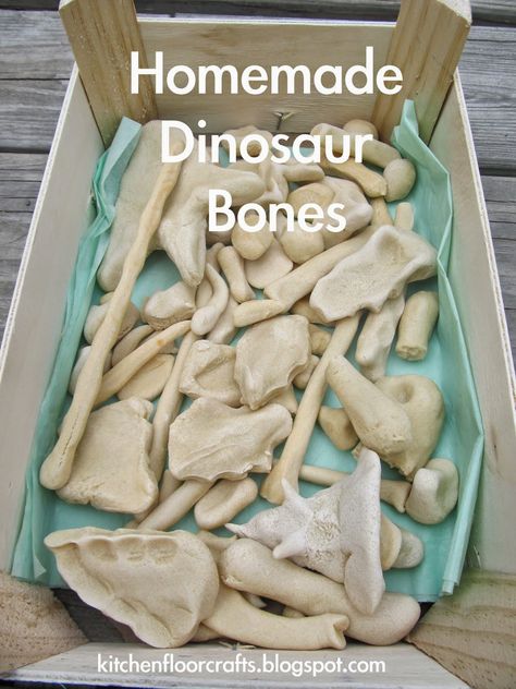 Mr Bones Skeleton, How To Make Dinosaur Fossils, Dinosaur Block Center, Salt Dough Dinosaur Bones, Dinosaur Projects For Kids, Dinosaur Crafts For Kids, Festa Jurassic Park, Tooth Brushes, Jurassic Park Party