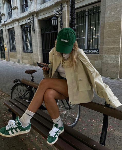 #outfits #aesthetic #eurosummer #adiddascampus #dreamcloset #jacketinspo Outfit Campus, Amsterdam Outfit, 00s Outfits, Looks Adidas, Sporty Street Style, Look Adidas, Campus Outfit, Sneaker Outfits Women, Campus 00s