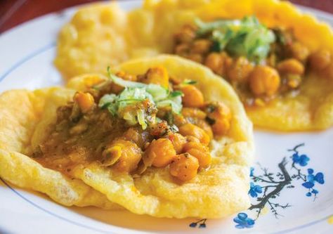 How to make doubles at home! - Trinidad Guardian Trini Doubles Recipe, Trini Doubles, Doubles Recipe, Trinidad Doubles, Bajan Recipe, Trinidadian Recipes, Guyanese Recipes, Trinidad Recipes, Trini Food