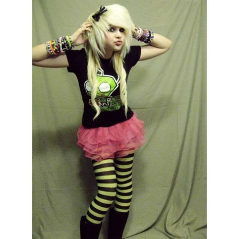 Tumblr, found on polyvore.com Amber Katelyn Beale Outfits, Scene Core Outfit, Amber Katelyn Beale, Scene Kid Outfits, Scene Fits, Scene Girl Outfits, Scene Girl Fashion, Scene Emo Outfits, Stil Emo