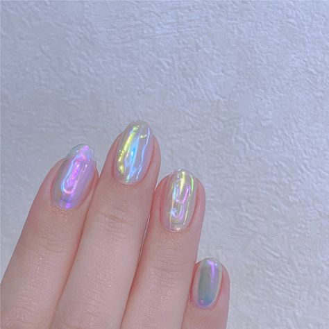 Irridescent Nails, Bubble Nails, Aurora Nails, Smink Inspiration, Her Nails, Shiny Nails, Cute Gel Nails, Cat Kuku, Holographic Nails