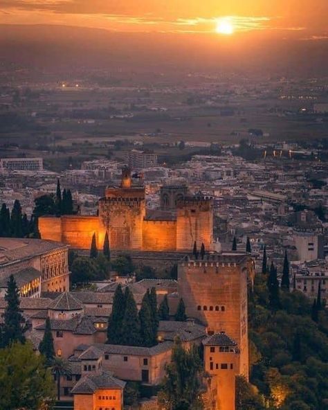 Granada, The Alhambra Spain, The Alhambra Granada, Granada Spain Aesthetic, Alhambra Wallpaper, Granada Aesthetic, Spain Granada, Alhambra Spain, Spain Aesthetic