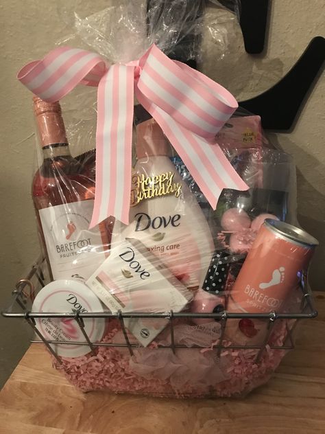 My good friend birthday gift basket Diy Mother's Day Gift Basket, Pink Gift Basket, Birthday Gift Basket, Mothers Day Baskets, Girl Gift Baskets, Valentine Gift Baskets, Birthday Basket, Bff Birthday Gift, Diy Birthday Gifts For Friends