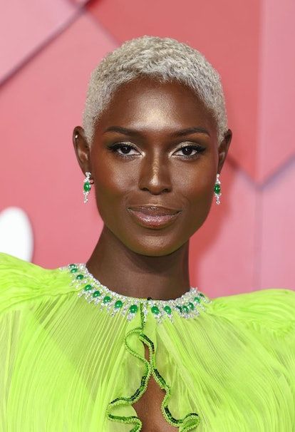 Black Women Short Blonde Hair, Blonde Short Natural Hair Black Women, Short Natural Blonde Hair, Pixie Cut Hair Color, Tapered Pixie Haircut, Tapered Twa Hairstyles, Tapered Cut Natural Hair, Undercut Natural Hair, Fade Haircut Women