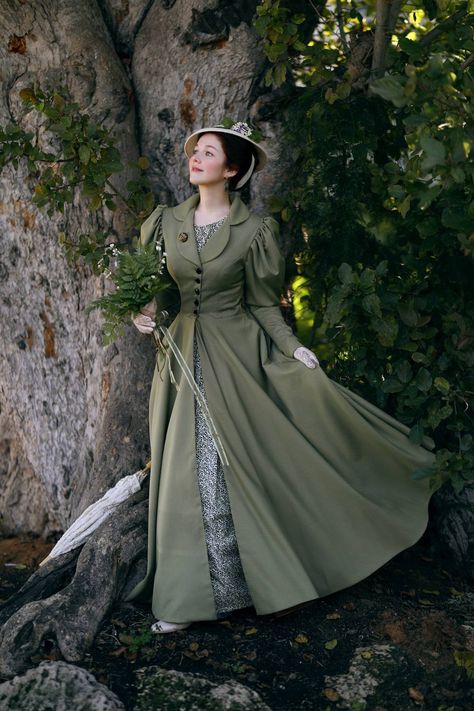 This Womens Jackets & Coats item by AdinaStanciu has 128 favorites from Etsy shoppers. Ships from Romania. Listed on Mar 25, 2023 Victorian Casual Wear, Victorian Coat Women, Cottagecore Coat, Period Outfits, Victorian Coat, Victorian Times, 1900s Fashion, Old Fashion Dresses, Victorian Clothing