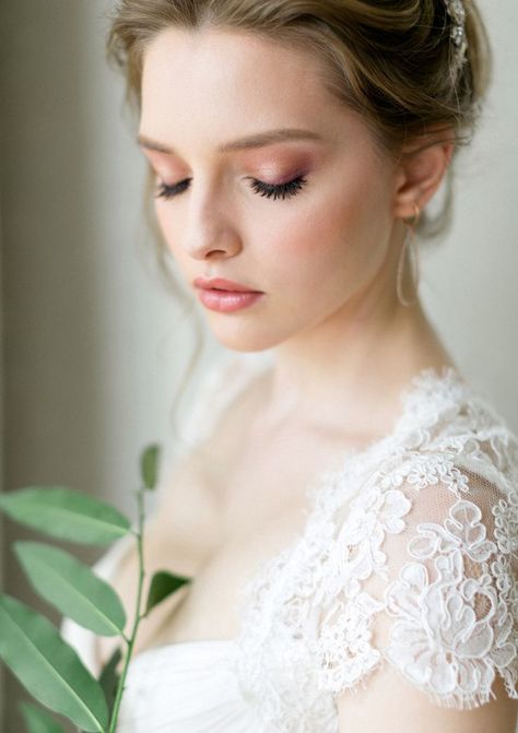 Wedding Makeup Photography, Spring Wedding Makeup, Make Up Sposa, Soft Bridal Makeup, Romantic Wedding Makeup, Boho Wedding Makeup, Soft Wedding Makeup, Summer Wedding Makeup, Dramatic Wedding Makeup